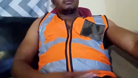 Snapshot of dentzo chatting on 1, 12, 2024 mastER blACK online show from 1, 12, 2024