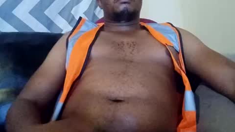 Snapshot of dentzo chatting on 2, 12, 2024 mastER blACK online show from 2, 12, 2024