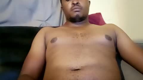 Snapshot of dentzo chatting on 11, 2, 2025 mastER blACK online show from 11, 2, 2025