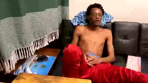 Snapshot of denzel_king3 chatting on 8, 11, 2025 Denzel King3 online show from 8, 11, 2025