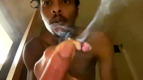 Snapshot of denzel_king3 chatting on 20, 12, 2025 Denzel King3 online show from 20, 12, 2025