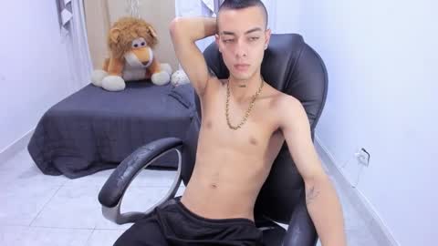 Snapshot of dereck_boyy_ chatting on 19, 2, 2026 Dereck Boy online show from 19, 2, 2026