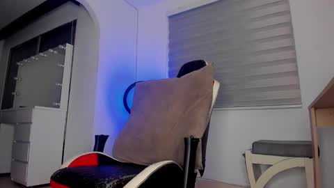 dereckhardd online show from 13, 3, 2026