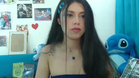 derek_44 online show from 25, 4, 2026