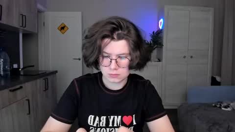 Snapshot of derek_shameless chatting on 14, 6, 2026 Derek online show from 14, 6, 2026