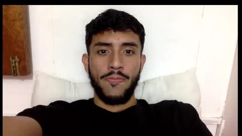 Snapshot of derek_smiith chatting on 14, 2, 2025 Derek smiith online show from 14, 2, 2025