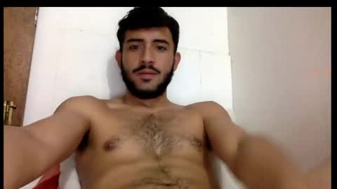 Snapshot of derek_smiith chatting on 25, 2, 2025 Derek smiith online show from 25, 2, 2025