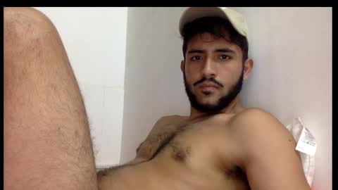 Snapshot of derek_smiith chatting on 28, 2, 2025 Derek smiith online show from 28, 2, 2025