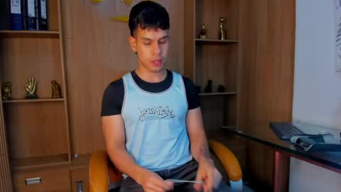Snapshot of derek_voss chatting on 3, 5, 2026 derek_voss online show from 3, 5, 2026