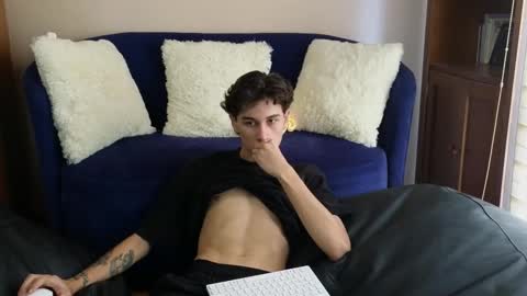 Derek online show from 17, 11, 2025