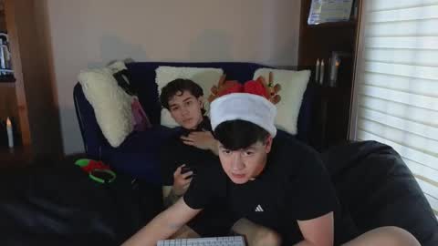 Derek online show from 15, 12, 2025