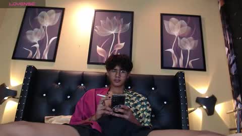 Snapshot of deren_ chatting on 14, 12, 2025 DEREN online show from 14, 12, 2025