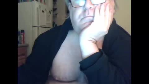 Snapshot of derrickkearley2055 chatting on 30, 11, 2025 derrickkearley2055 online show from 30, 11, 2025