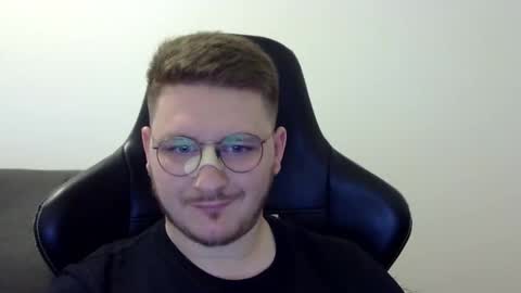 Snapshot of dervechi chatting on 2, 12, 2025 dervechi online show from 2, 12, 2025