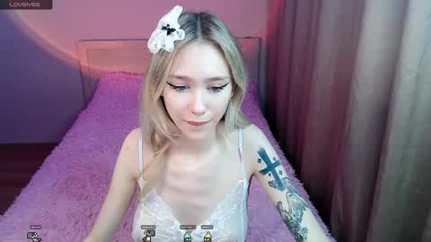 Snapshot of des_ch chatting on 6, 2, 2025 Ari online show from 6, 2, 2025