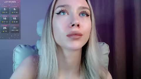 Snapshot of des_ch chatting on 17, 11, 2025 Ari online show from 17, 11, 2025