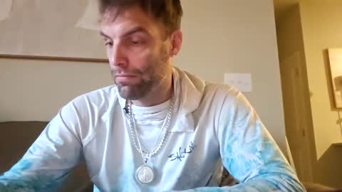 Snapshot of desertan20 chatting on 4, 12, 2024 Tall and Handsome online show from 4, 12, 2024