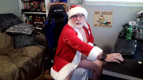 Snapshot of desertknight56 chatting on 18, 1, 2025 D K online show from 18, 1, 2025