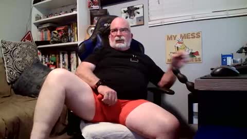 Snapshot of desertknight56 chatting on 13, 11, 2025 D K online show from 13, 11, 2025