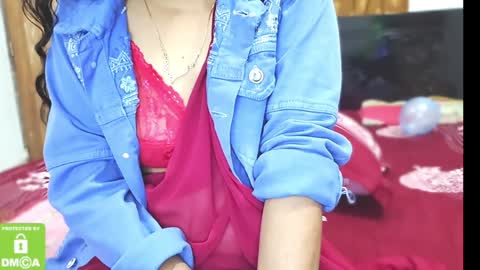 Snapshot of desicoupleshow chatting on 4, 1, 2025 Eva and Adam online show from 4, 1, 2025