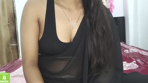 Snapshot of desicoupleshow chatting on 2, 2, 2025 Eva and Adam online show from 2, 2, 2025