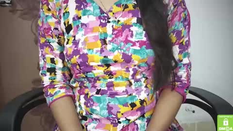 Snapshot of desicoupleshow chatting on 9, 2, 2025 Eva and Adam online show from 9, 2, 2025