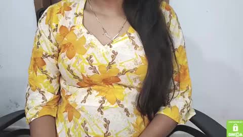 Snapshot of desicoupleshow chatting on 13, 2, 2025 Eva and Adam online show from 13, 2, 2025