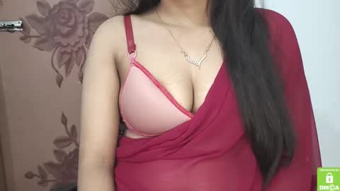 Snapshot of desicoupleshow chatting on 14, 2, 2025 Eva and Adam online show from 14, 2, 2025