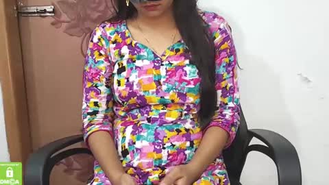 Snapshot of desicoupleshow chatting on 18, 2, 2025 Eva and Adam online show from 18, 2, 2025