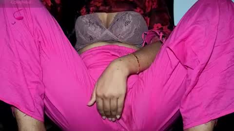 Snapshot of desicoupleshow chatting on 18, 11, 2025 Eva and Adam online show from 18, 11, 2025