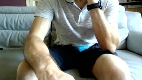 Snapshot of desideratus54 chatting on 26, 6, 2026 Mika online show from 26, 6, 2026