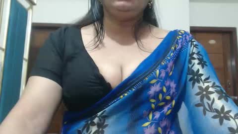 Snapshot of desimaisa130 chatting on 12, 5, 2026 Maisa online show from 12, 5, 2026