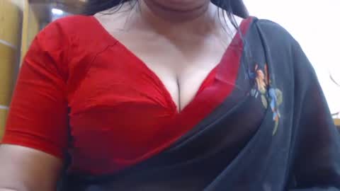 Snapshot of desimaisa130 chatting on 14, 6, 2026 Maisa online show from 14, 6, 2026