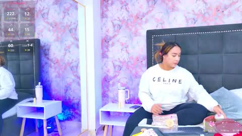 Sara Desire online show from 23, 9, 2025