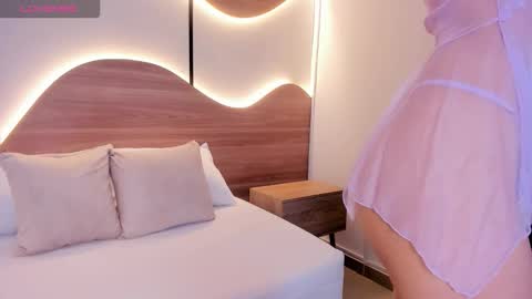 Snapshot of desireee_ chatting on 13, 11, 2025 desire online show from 13, 11, 2025