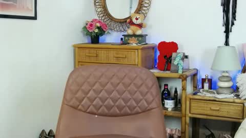 HellenMoon online show from 14, 10, 2025