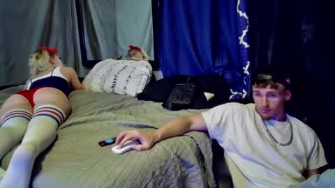 Snapshot of desiriabledesiri chatting on 20, 1, 2025 Ryley Rydes online show from 20, 1, 2025