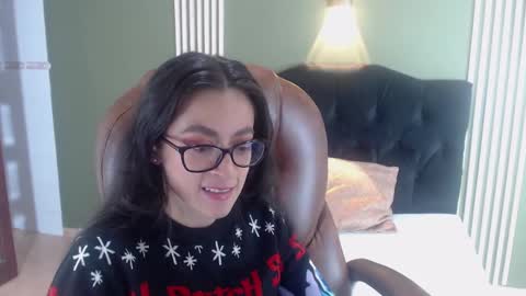 Snapshot of desiring__angel chatting on 23, 12, 2024 Desiring Angel online show from 23, 12, 2024