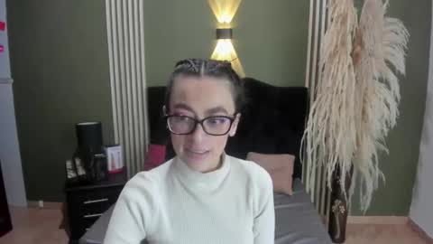 Snapshot of desiring__angel chatting on 11, 2, 2025 Desiring Angel online show from 11, 2, 2025