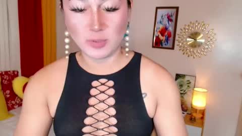 destenierose online show from 18, 3, 2026