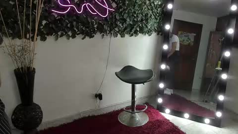 Destiny online show from 30, 9, 2025