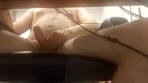 Snapshot of destroyingunit chatting on 27, 11, 2025 destroyingunit online show from 27, 11, 2025