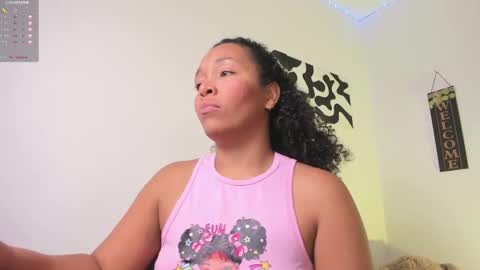 Snapshot of desty_y chatting on 18, 10, 2025 desty_y online show from 18, 10, 2025