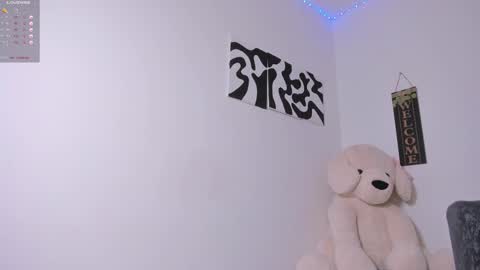 Snapshot of desty_y chatting on 3, 12, 2025 desty_y online show from 3, 12, 2025