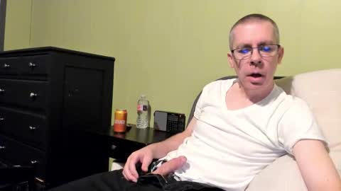 Snapshot of devas11 chatting on 16, 10, 2025 Devas online show from 16, 10, 2025