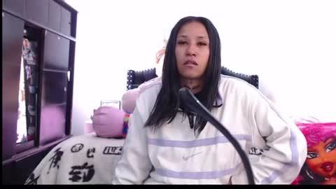 devi_black_13_ online show from 4, 8, 2026