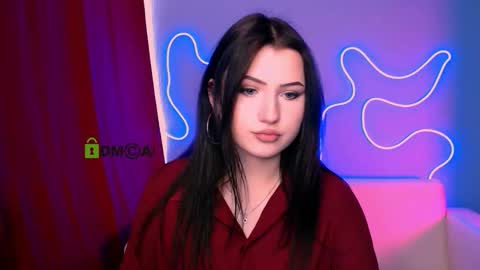 devil_moon_ online show from 13, 3, 2026