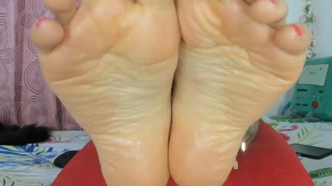 Snapshot of devilangel_29 chatting on 5, 2, 2025 Johana online show from 5, 2, 2025
