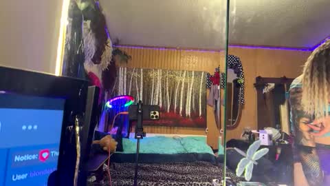 Snapshot of devilinsidedaisy chatting on 9, 6, 2026 devilinsidedaisy online show from 9, 6, 2026