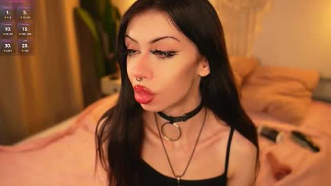 Snapshot of devilss_toy chatting on 21, 12, 2025 CIBELLE online show from 21, 12, 2025